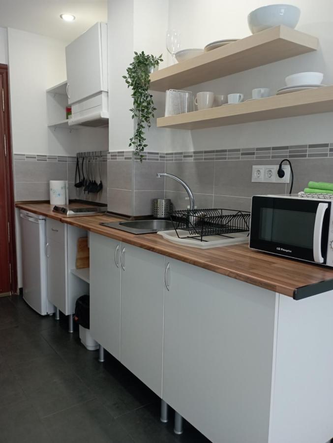 Amplio Estudio,Vista Mar Y Montana, A Pasos Del Centro Torremolinos Exterior foto